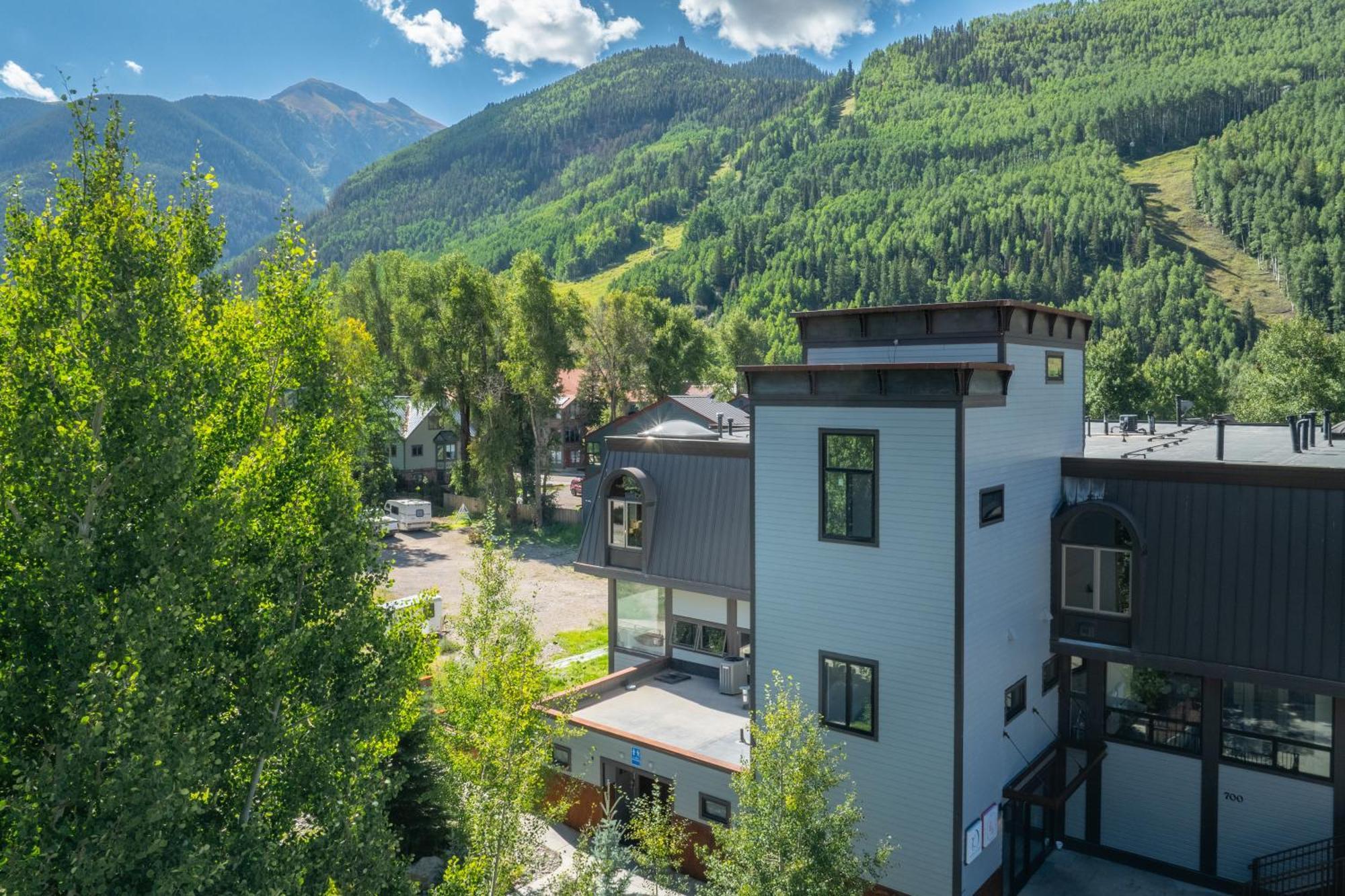 Village Hideaway - Telluride Convenience! Exterior photo